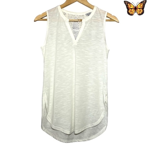 KISMET Victoria Lace Keyhole Back Notched Neck Top Size Extra Small - Picture 2 of 12